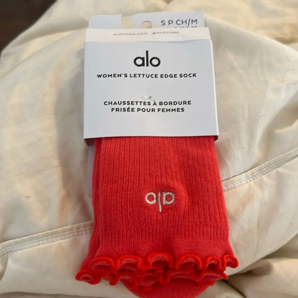 Alo Women’s Lettuce Edge Sock S P CH/M 5-7.5 Brand New - Picture 1 of 3